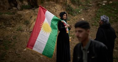 بالنار والخيول والمزمار.. احتفالات أكراد العراق بعيد النيروز
