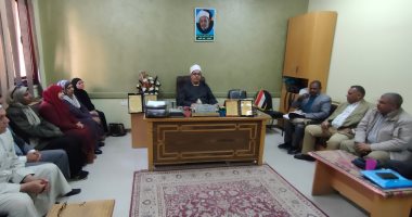 رئيس منطقة الأقصر الأزهرية الجديد يعقد أول اجتماعاته لبحث آليات العمل 