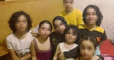 الأم وأبناؤها