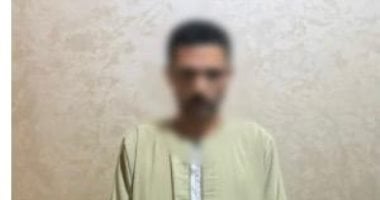 فخ مواد البناء الرخيصة.. سقوط نصاب السوشيال ميديا فى قبضة الأمن