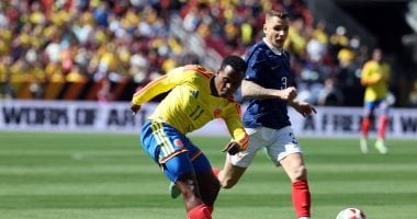 كولومبيا ضد فرنسا.. الديوك تتقدم بهدفي دوى وتورام في الشوط الأول (فيديو)