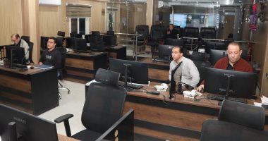 مركز السيطرة ببنى سويف يرصد تنفيذ قرار تنظيم مواعيد غلق المحال التجارية