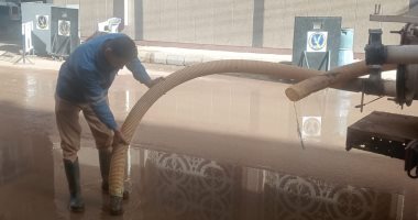 مياه المنوفية تتابع ميدانيا عمليات شفط تجمعات مياه الأمطار بأنحاء المحافظة