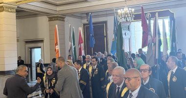 100 عام من التنوير والإبداع.. "آداب القاهرة" تطوي قرنًا من العطاء وتكرم رموزها بمناسبة مئوية التأسيس.. رئيس جامعة القاهرة: نجدد العهد للمضى قدما نحو مستقبل أكثر إشراقًا.. نجلاء رأفت: ستظل الكلية منارة للعقل