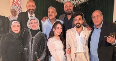 محمد رضوان يحتفل بخطوبة ابنته