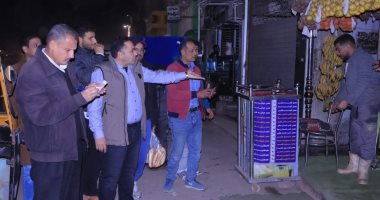 تحرير 5 محاضر للمحال غير الملتزمة بقرار الغلق فى كفر صقر بالشرقية