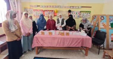 المنطقة الأزهرية بالأقصر تدعم مواهب الطلبة بالمعاهد فى مسابقة "نحلة الأزهر القومية للتهجى".. تصفيات لأبناء الأقصر وقنا وأسوان على الاستهجاء باللغة الإنجليزية.. رئيس المنطقة: المسابقة تسهم فى صقل مهارات الطلاب