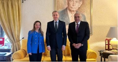 سفير مصر ببوخارست يلتقى مع الأمير رادو زوج حاملة لقب راعى التاج الملكى الرومانى