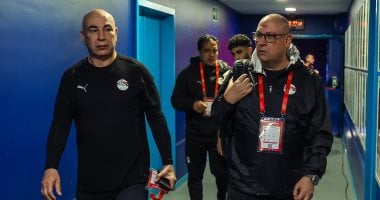 لاعبو منتخب مصر يصلون ستاد إسبانيول استعدادا لمواجهة إسبانيا.. صور