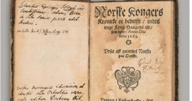 هالاند لاعب مانشيستر سيتى يتبرع بمخطوطة نادرة تعود للقرن الـ 16