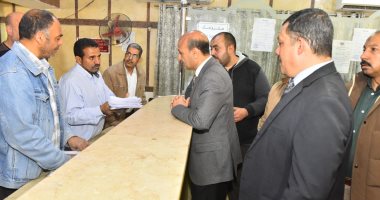 محافظ أسيوط يتفقد المركز التكنولوجى بالقوصية لمتابعة ملف التصالح 