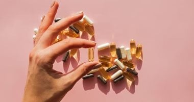 هل المكملات الغذائية بديل للطعام الصحى؟.. خبيرة تغذية تحسم الجدل هل المكملات الغذائية بديل للطعام الصحى؟.. خبيرة تغذية تحسم الجدل