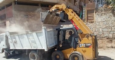 رفع 8240 طن مخلفات فى أسوان