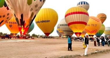 روح المغامرة والإثارة.. الأفواج الأجنبية يستمتعون برحلات البالون الطائر