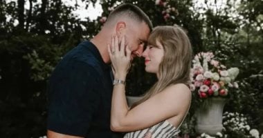 تايلور سويفت وترافيس كيلسي يضعان اللمسات الأخيرة على زفافهما