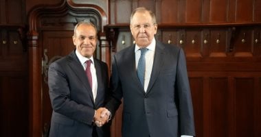 وزيرا خارجية مصر وروسيا يبحثان سبل تطوير العلاقات الثنائية والتطورات الإقليمية