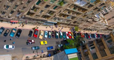 بدء توافد السيارات لإقامة كرنفال المركبات الكلاسيكية فى القاهرة