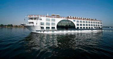 رحلة بين حضارتين.. متعة البواخر النيلية من أسوان إلى الأقصر.. فنادق عائمة تنبض بالحياة.. سحر التاريخ يلتقى رفاهية الرحلة.. ليالى السمر تضيف بهجة خاصة للسائحين.. صور
