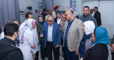 محافظ الإسكندرية: تطبيق مبادرة "لا تنتظر" تسهم فى تسريع الحصول على الرعاية الصحية