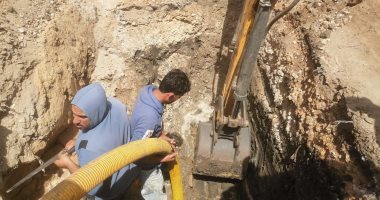 حملات لإزالة التعديات ورفع كفاءة الطرق وصيانة خط مياه الشرب بكفر الشيخ