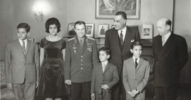 65 عاما على رحلة إلى الفضاء.. كيف استقبلت مصر رائد الفضاء السوفيتى يوري جاجارين؟