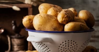 7 أطعمة لا يجب حفظها فى الثلاجة.. أبرزها الطماطم 