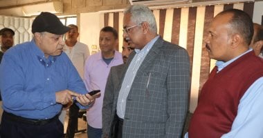 نائب محافظ سوهاج يُنهي أزمة “الملف المفقود” لمواطن بحي شرق