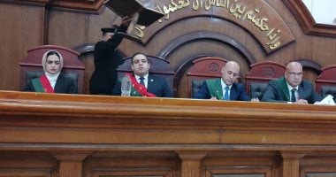 سيدة تتولى تمثيل النيابة العامة أمام محكمة جنايات الزقازيق لأول مرة 