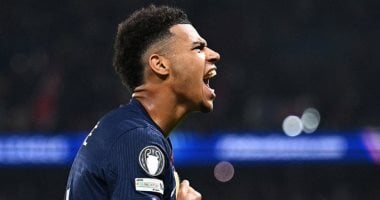 ديزيري دوي يحتفل بهدفه