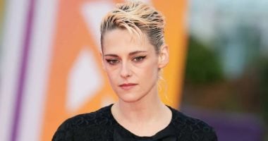 كريستين ستيوارت تتحول من أمام الكاميرا إلى كرسى الإخراج