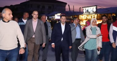 محافظ دمياط يختتم جولته اليوم بمدينة رأس البر بتفقد منطقة اللسان