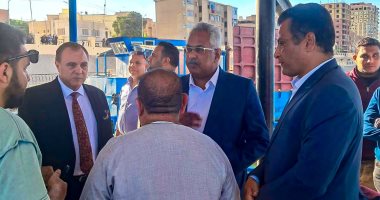 محافظ سوهاج يتابع موقف حادث سقوط سيارة في نهر النيل بالمراغة 