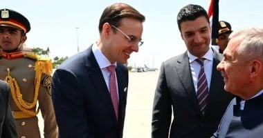 رئيس جمهورية تتارستان يصل مصر