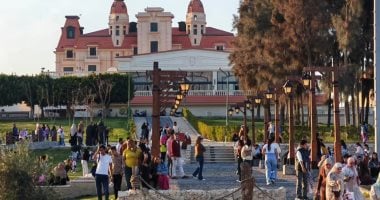 ركوب العجل وتناول الأسماك.. زحام بحديقة المنتزه خلال احتفالات شم النسيم.. صور