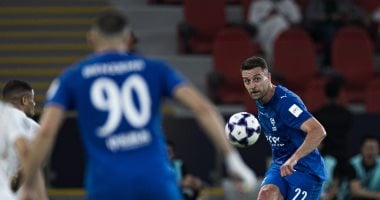 الهلال ضد السد.. التعادل 1-1 يحسم الشوط الأول