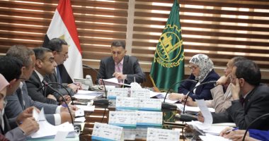محافظ القليوبية: إنشاء مكتب مستثمرين الشباك الواحد داخل المناطق الصناعية