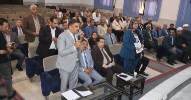 محافظ سوهاج: 50687 طلب مقدم للتصالح فى مخالفات البناء حتى الآن