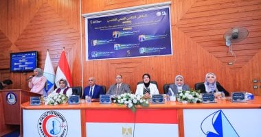 رئيس جامعة كفر الشيخ: التمريض القائم على الأدلة العلمية يمثل فلسفة متكاملة في العمل الصحي