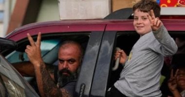 أهالى الجنوب أثناء رحلة العودة إلى منازلهم 