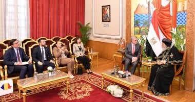 البابا تواضروس الثانى يستقبل الأمير رادو الروماني