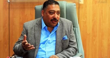 احتفاء بتجربة «بالادات» الشعرية.. كريم عبدالسلام فى ندوة «اليوم السابع»: أسعى لإضافة أرض جديدة لقصيدة النثر المصرية.. والخيال والذاكرة الجمعية عينا الشاعر.. وليس علينا قبول كل ما يأتى من الغرب من موضات أدبية