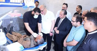 جامعة سوهاج تطلق أولى خدمات زراعة الأسنان بمستشفياتها المتخصصة