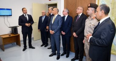 بدر عبد العاطى يفتتح غرفة حفظ الوثائق المؤمنة بمقر وزارة الخارجية