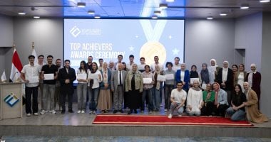 "مصر للمعلوماتية" تكرم 72 متفوقا وتدعم طلابا من ذوى الإعاقة بعد توقف منح دولية
