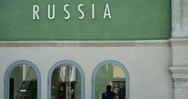 إغلاق الجناح الروسي أمام الجمهور خلال بينالي البندقية