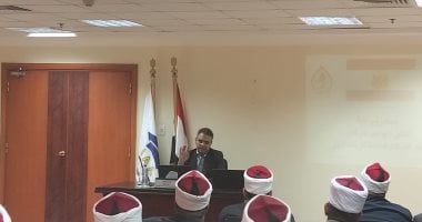 انطلاق دورة «فقه الحج» للأئمة والواعظات المرافقين لبعثة الحج