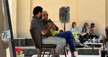 خيري بشارة يكشف كواليس صداقته مع عمر الزهيري في مهرجان الفيلم القصير