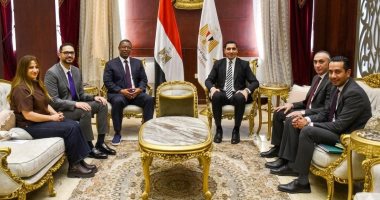 وزير الرياضة يلتقي رئيس الاتحاد الأفريقي للجودو لبحث التعاون المشترك