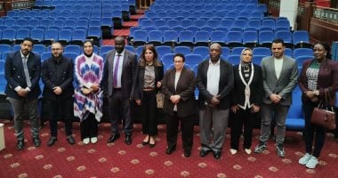 وفد شبابى من ليبيا والمغرب وأوغندا يزور مسرح ماسبيرو