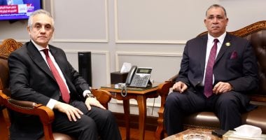 نقيب المحامين يعقد لقاء مع وزير العدل لبحث التعاون ومناقشة المشكلات الراهنة
